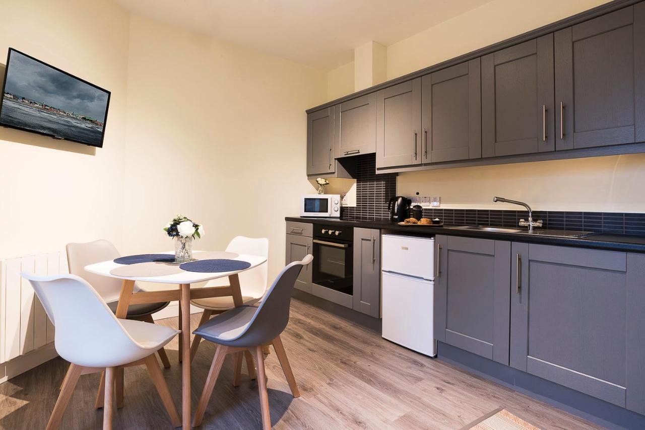 Blue Door Apartments Newcastle  Dış mekan fotoğraf